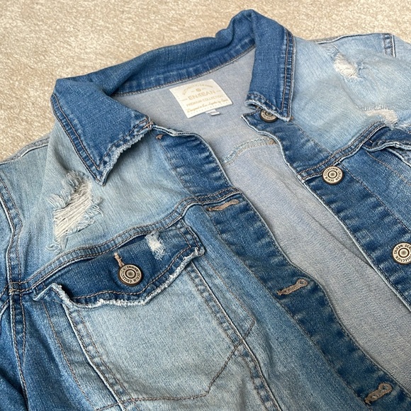 Distressed Denim Jacket - Picture 3 of 4